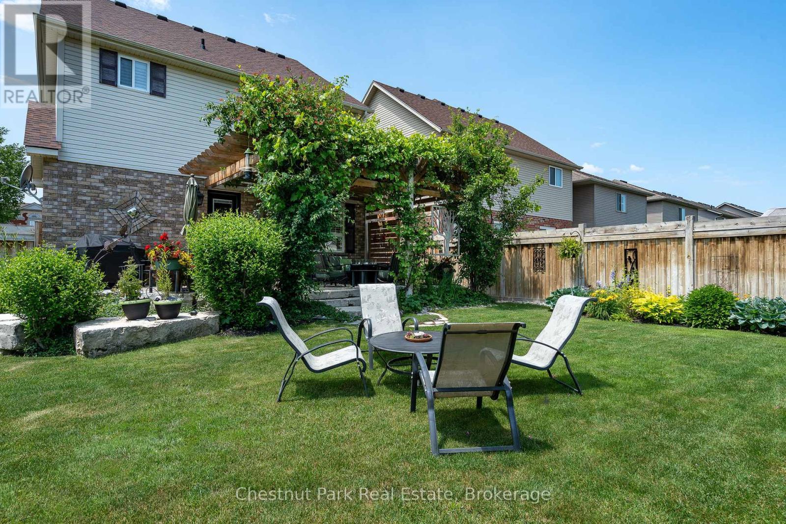 51 Patton Street, Collingwood, Ontario  L9Y 0E4 - Photo 12 - S12300997