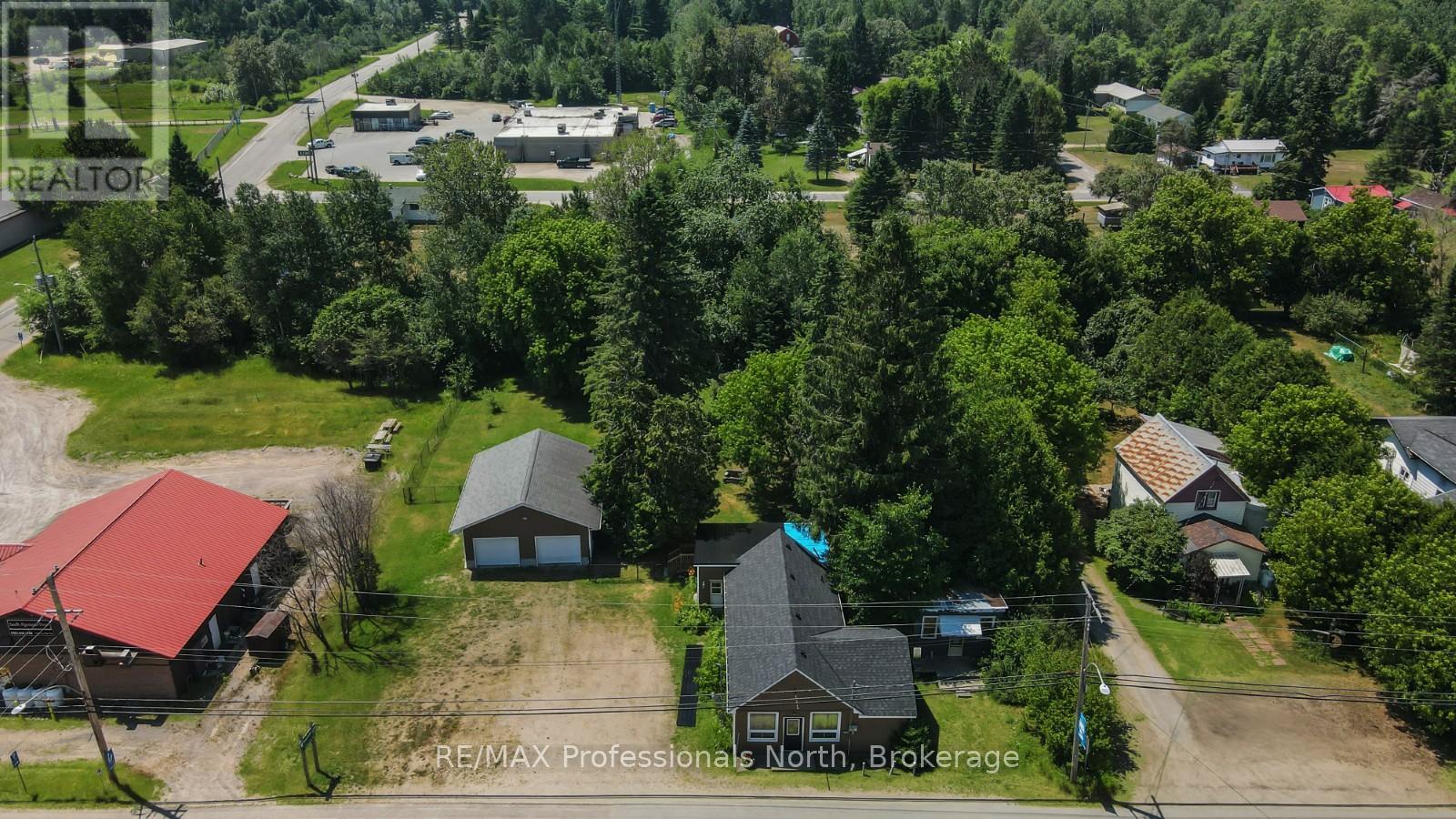 2279 Loop Road, Highlands East, Ontario  K0L 3C0 - Photo 42 - X12300964