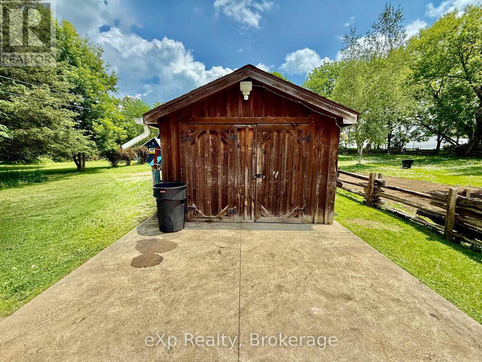 759 8th A Avenue, Hanover, Ontario  N4N 2L9 - Photo 15 - X12300975