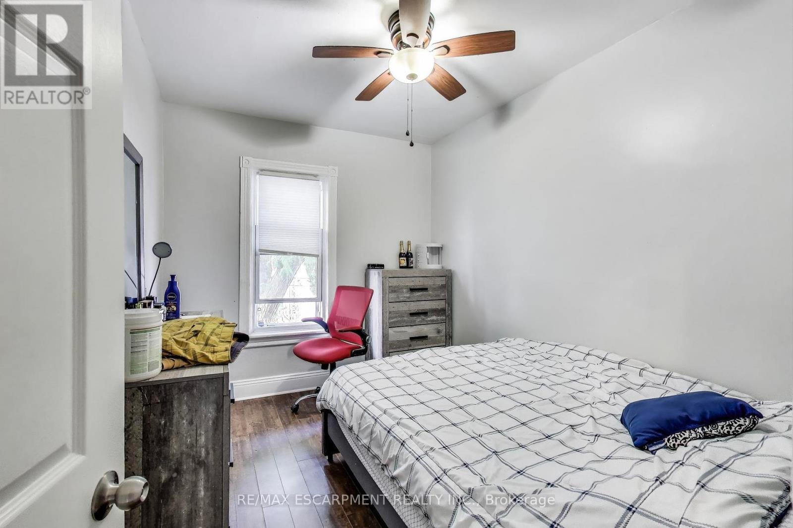 8 Madison Avenue, Hamilton, Ontario  L8L 5Y3 - Photo 14 - X12300941