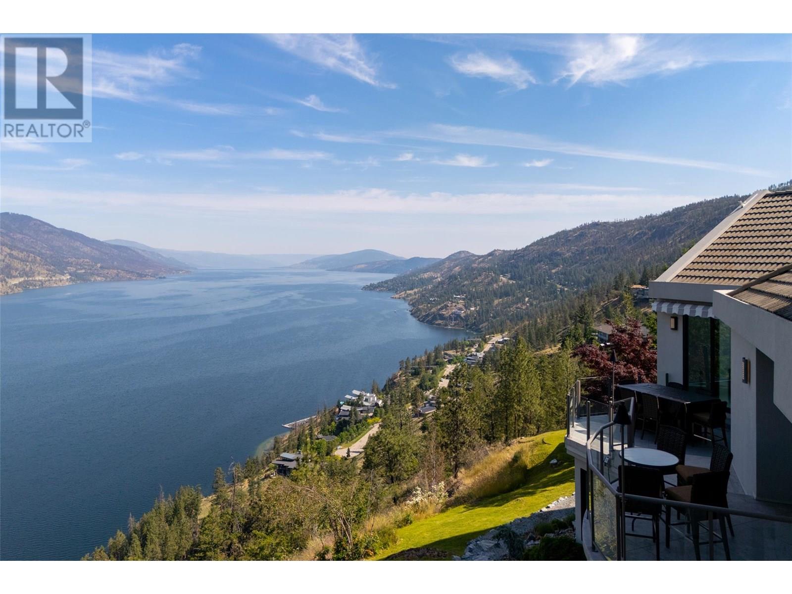 228 Caliburn Court, Kelowna, British Columbia  V1V 1N2 - Photo 5 - 10356520