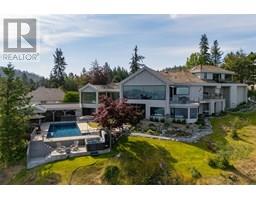 228 Caliburn Court, kelowna, British Columbia