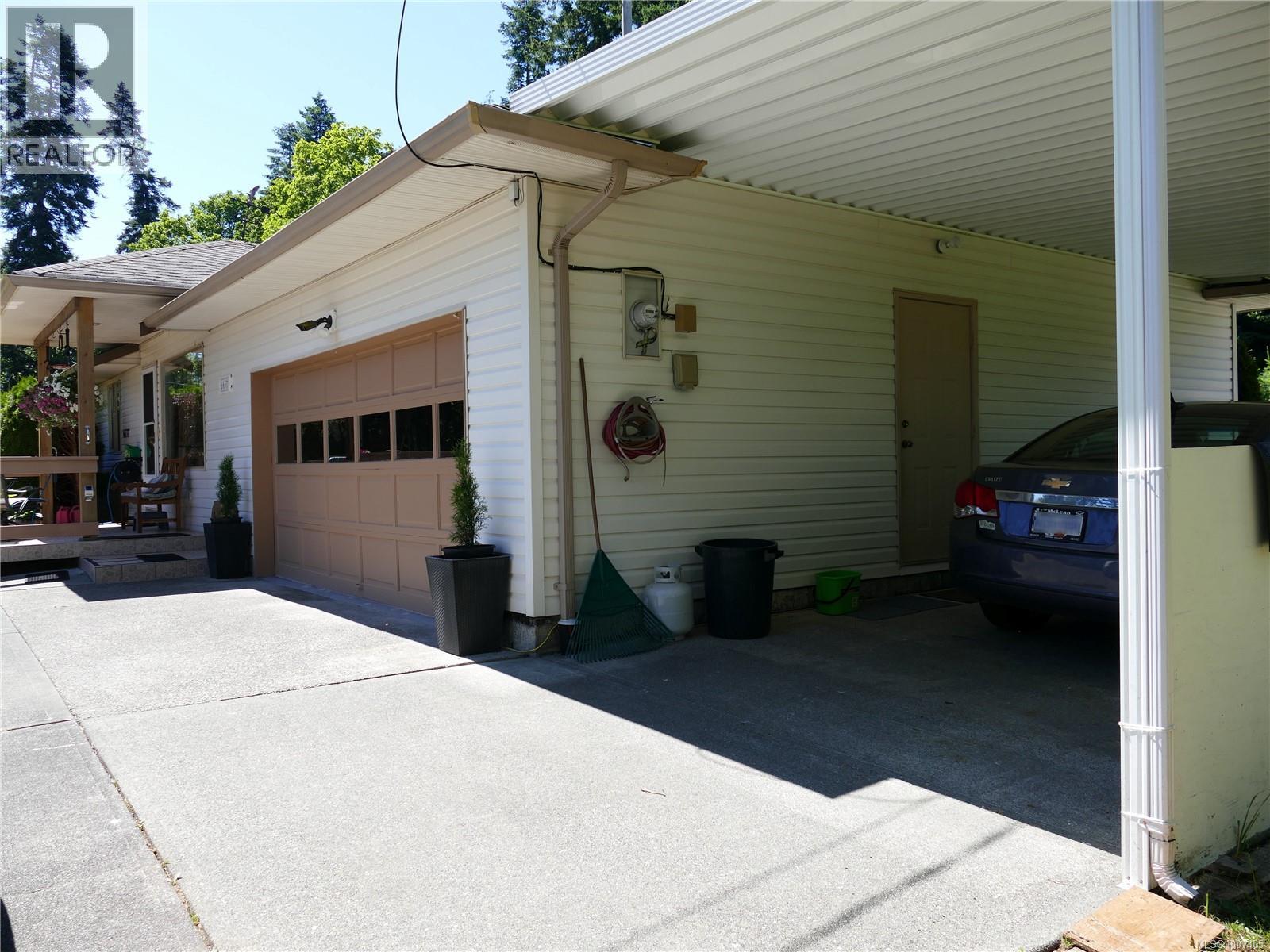 6637 Walker Frontage Rd, Fanny Bay, British Columbia V0R 1W0 - Photo 7 - 1007405