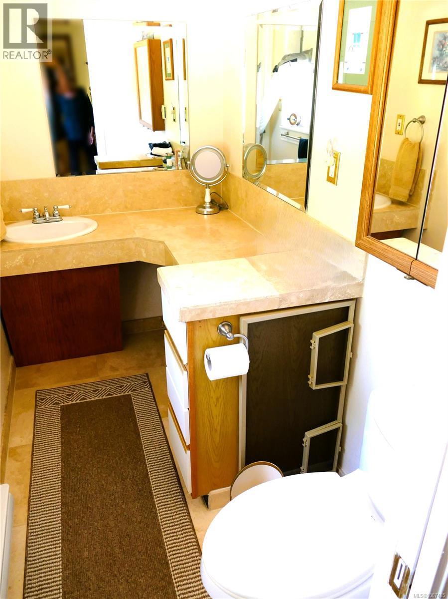 6637 Walker Frontage Rd, Fanny Bay, British Columbia V0R 1W0 - Photo 24 - 1007405