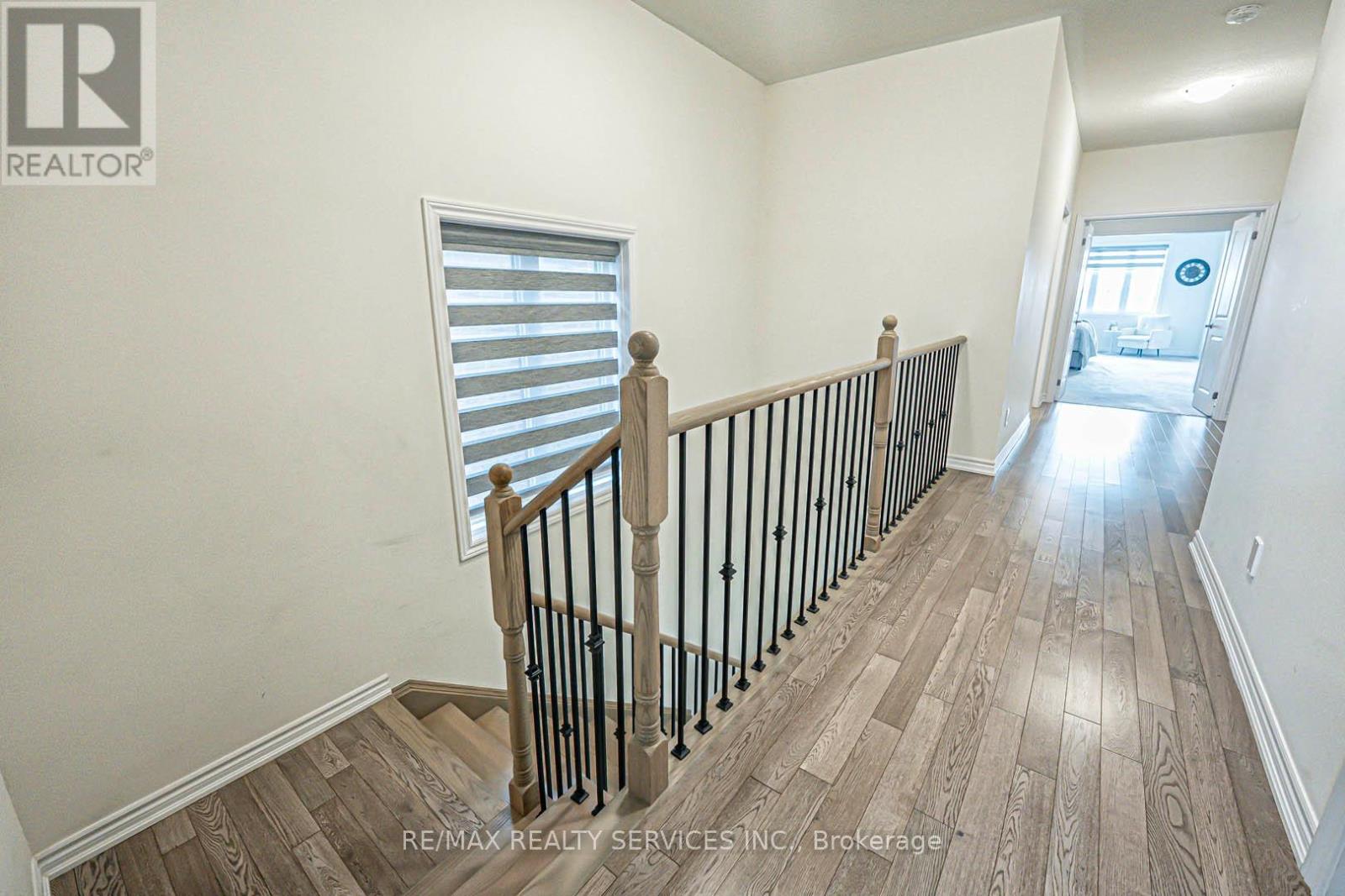 43 Rainbrook Close, Brampton, Ontario  L6R 0Y9 - Photo 28 - W12301038