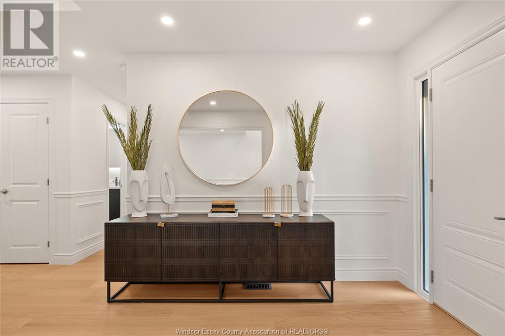 Property at 3522 WHITESIDE DRIVE image 3
