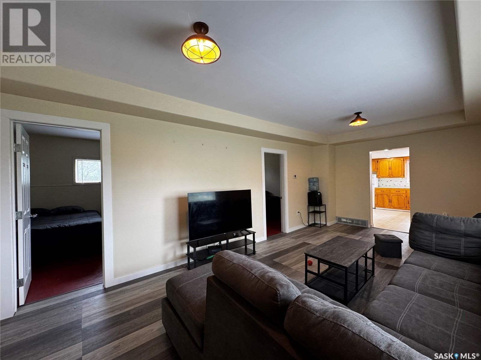 215 Kerry Street, Limerick, Saskatchewan  S0H 2P0 - Photo 18 - SK013477