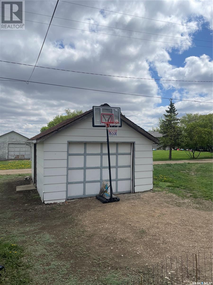 215 Kerry Street, Limerick, Saskatchewan  S0H 2P0 - Photo 32 - SK013477