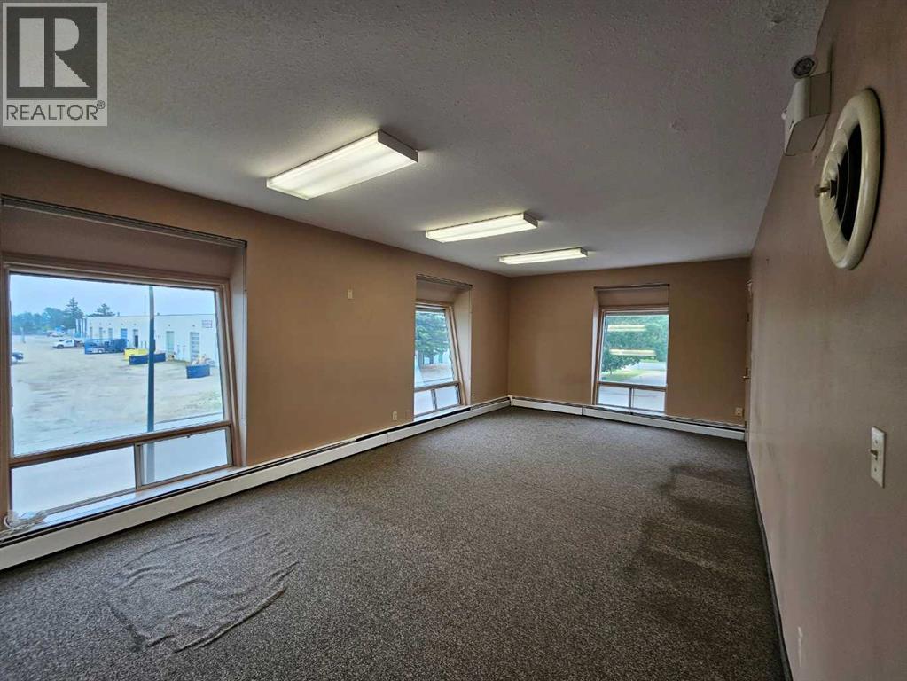 1a, 7836 49 Avenue, Red Deer, Alberta  T4P 2B5 - Photo 3 - A2231028