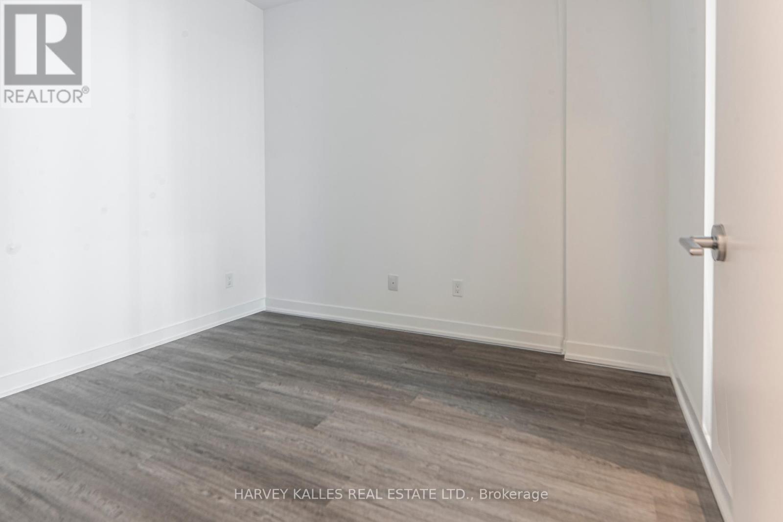 412 - 100 Eastdale Avenue, Toronto, Ontario  M4C 5A1 - Photo 3 - E12301067