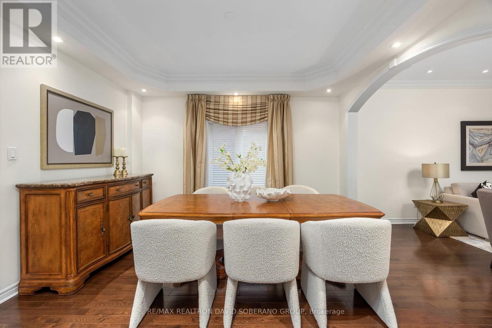 26 Chopin Boulevard, Vaughan, Ontario  L4J 8Y6 - Photo 6 - N12301088