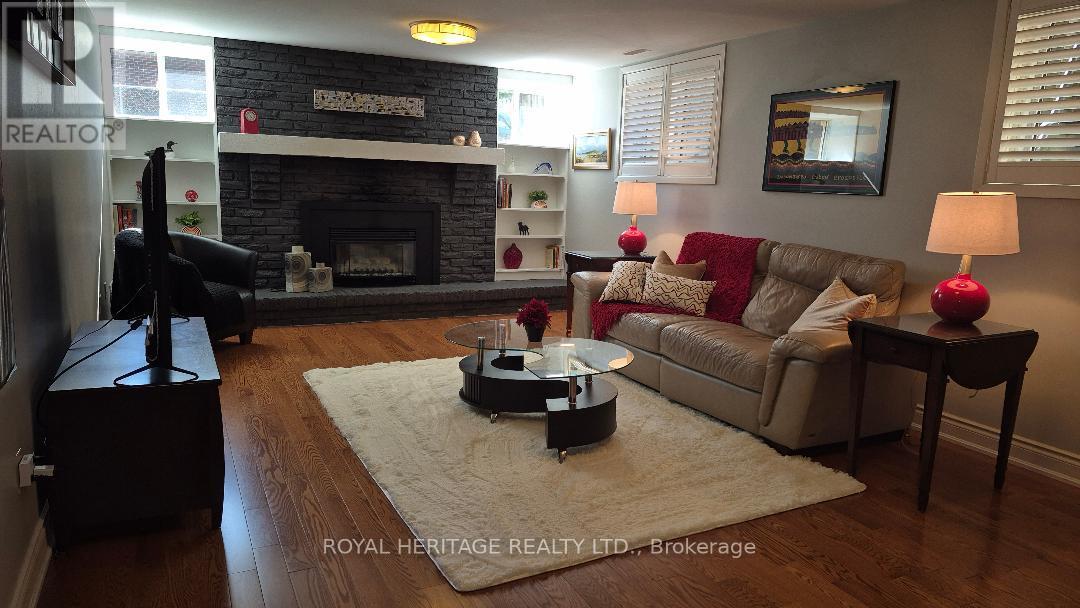 576 Rosebank Road, Pickering, Ontario  L1W 2N5 - Photo 16 - E12299358