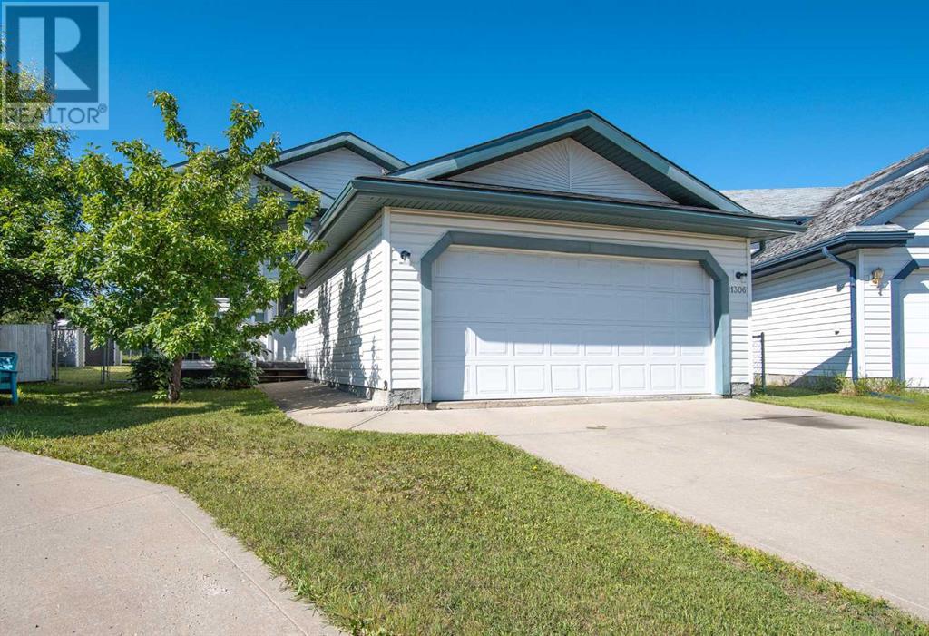 Property at 11306 92A Street image 1
