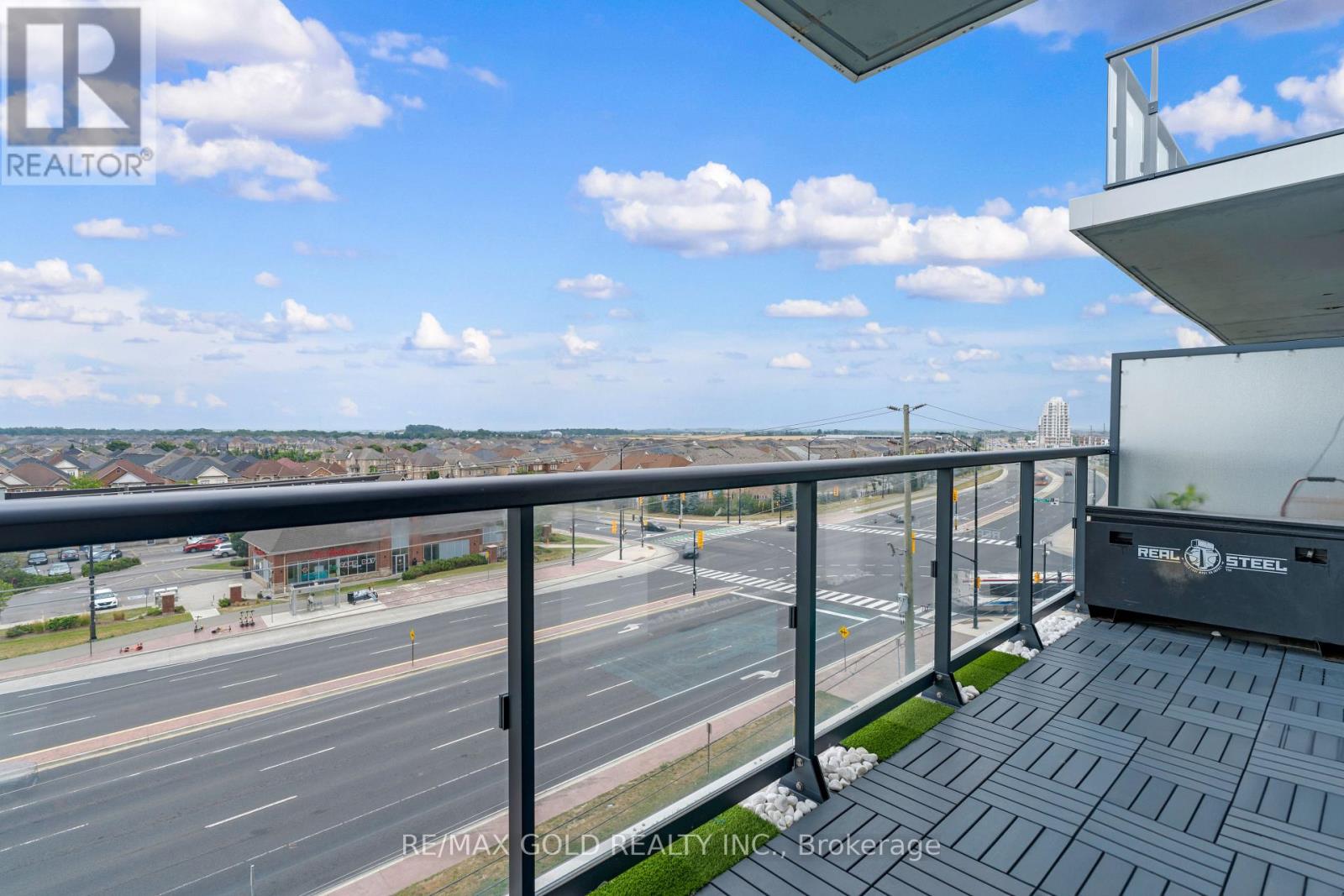506 A - 10 Lagerfeld Drive, Brampton, Ontario  L7A 5L3 - Photo 2 - W12301090