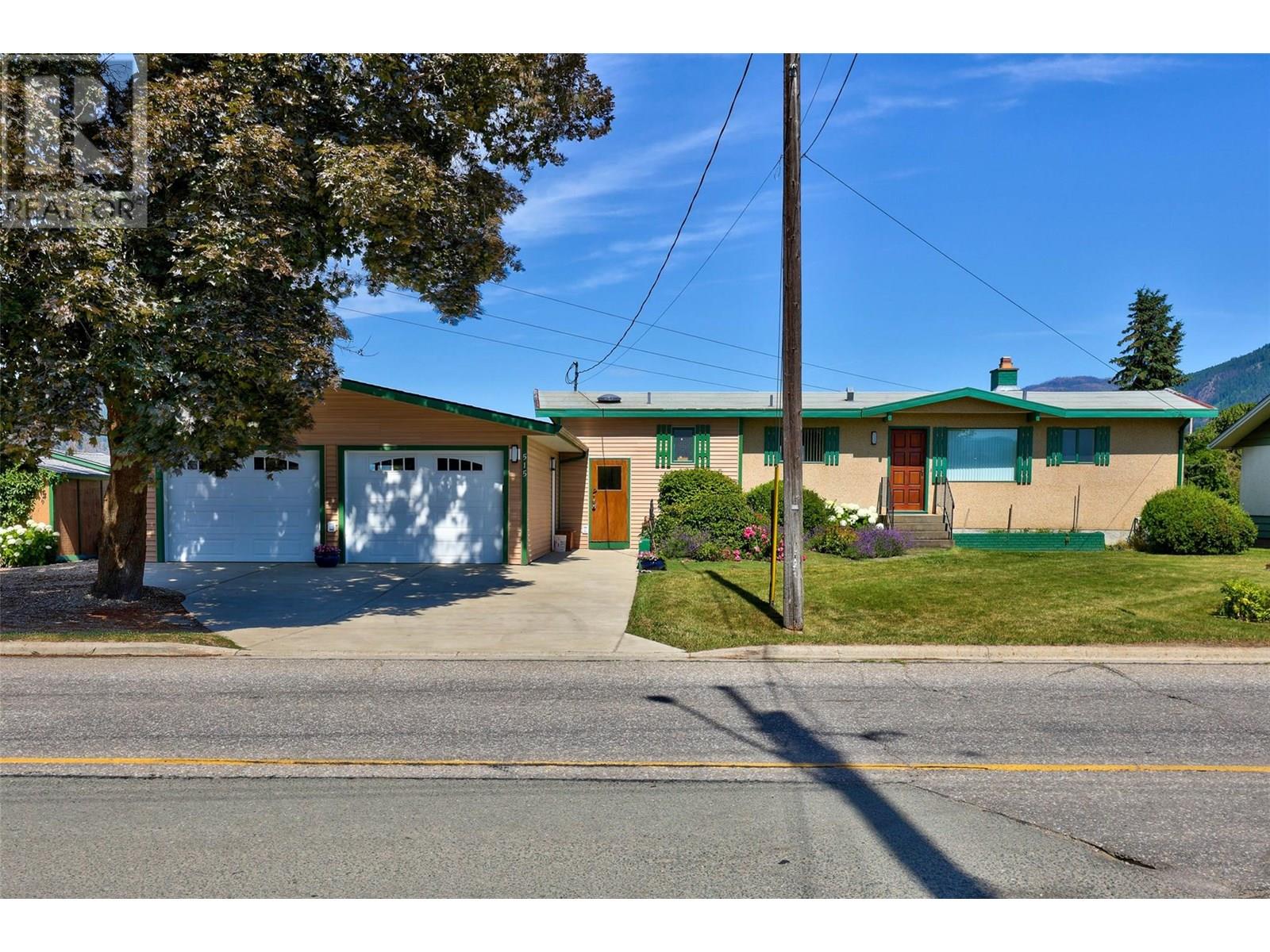 515 Pine Street, Chase, British Columbia