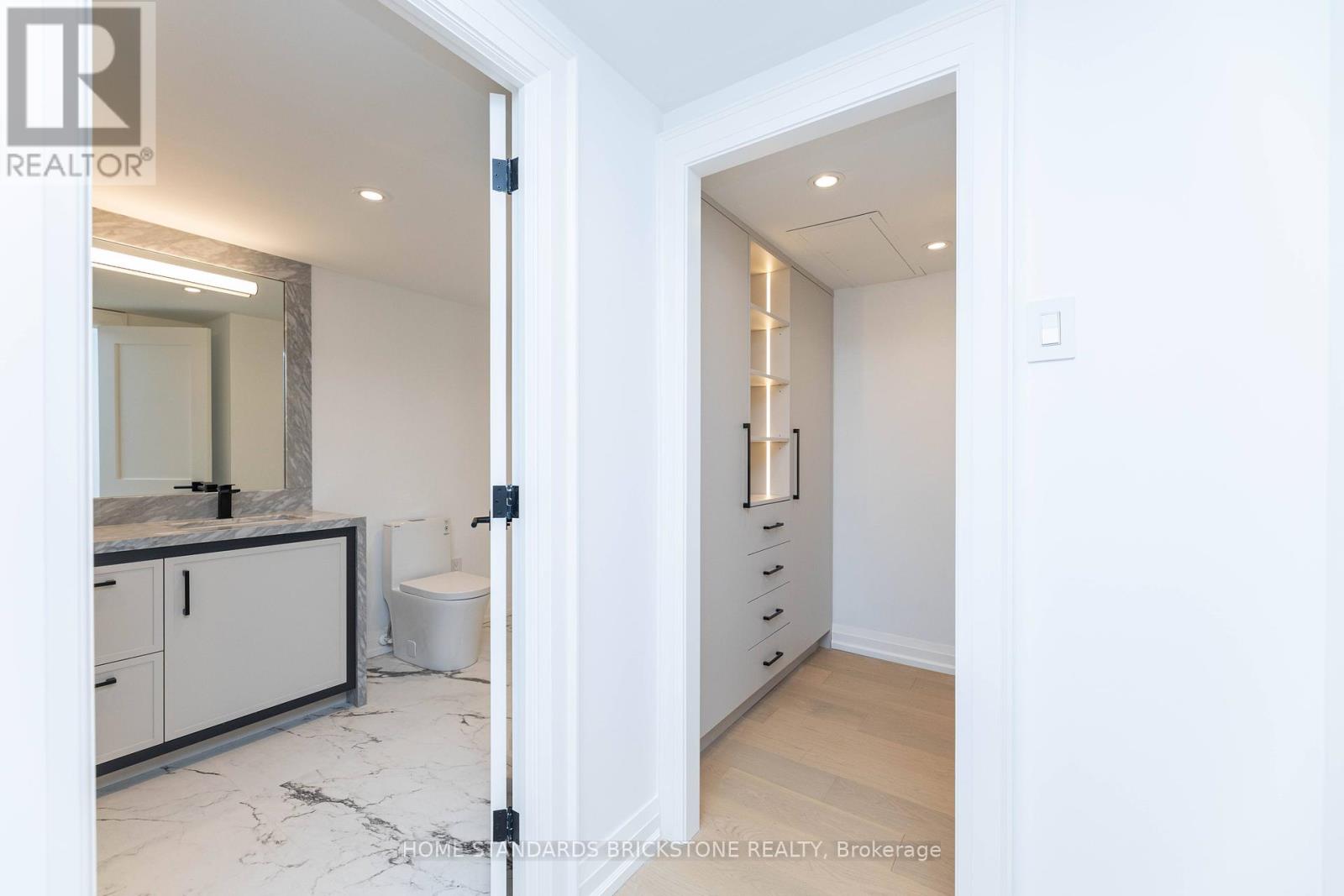 805 - 61 St Clair Avenue W, Toronto, Ontario  M4V 2Y8 - Photo 39 - C12301157