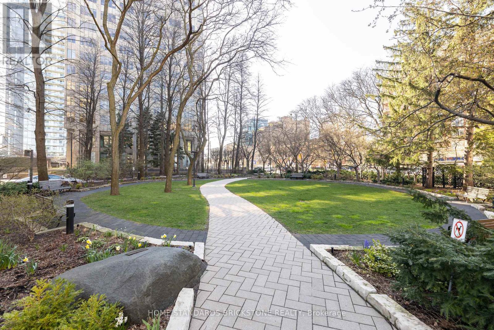 805 - 61 St Clair Avenue W, Toronto, Ontario  M4V 2Y8 - Photo 44 - C12301157