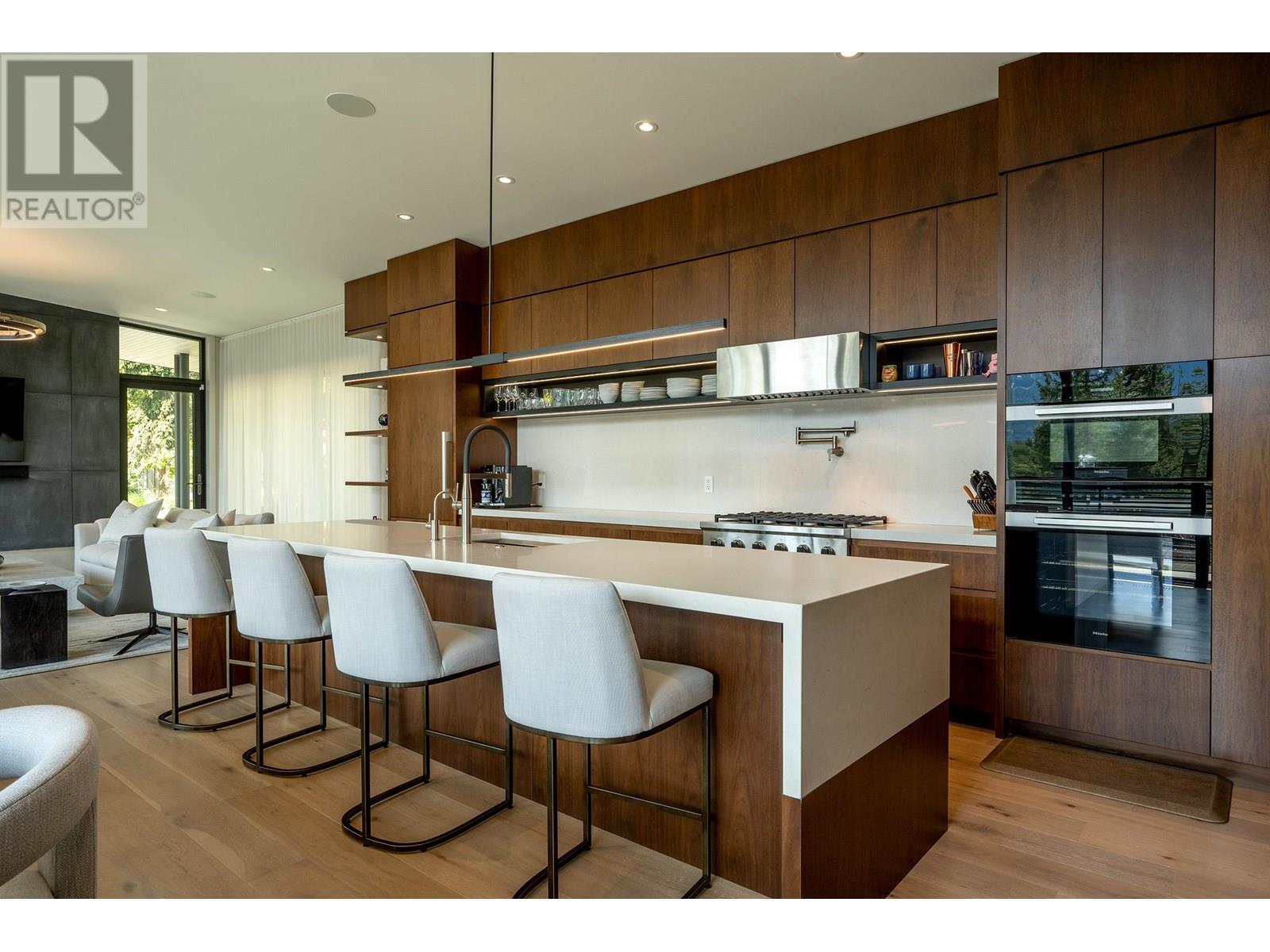 Property at 8504 DRIFTER WAY image 4
