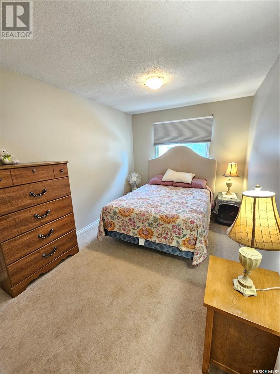 12 1292 Gordon Road, Moose Jaw, Saskatchewan  S6H 3E5 - Photo 11 - SK013490