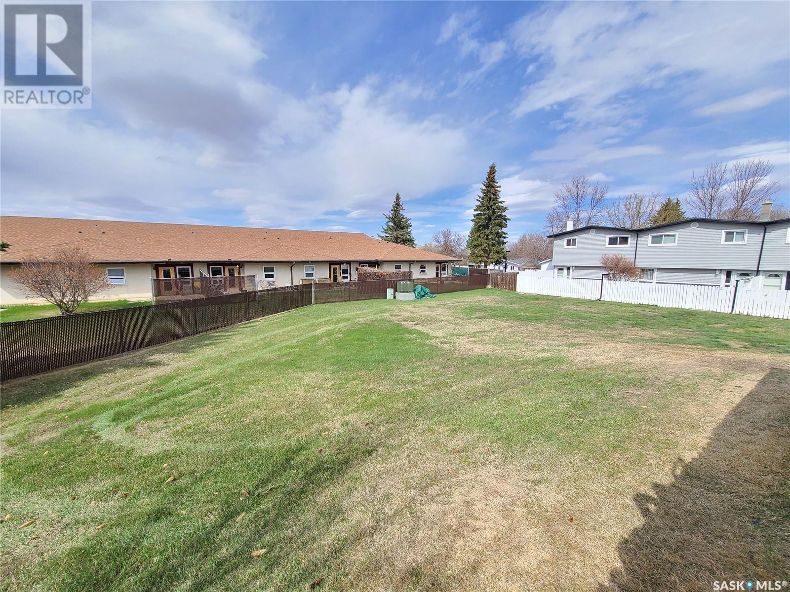 12 1292 Gordon Road, Moose Jaw, Saskatchewan  S6H 3E5 - Photo 15 - SK013490