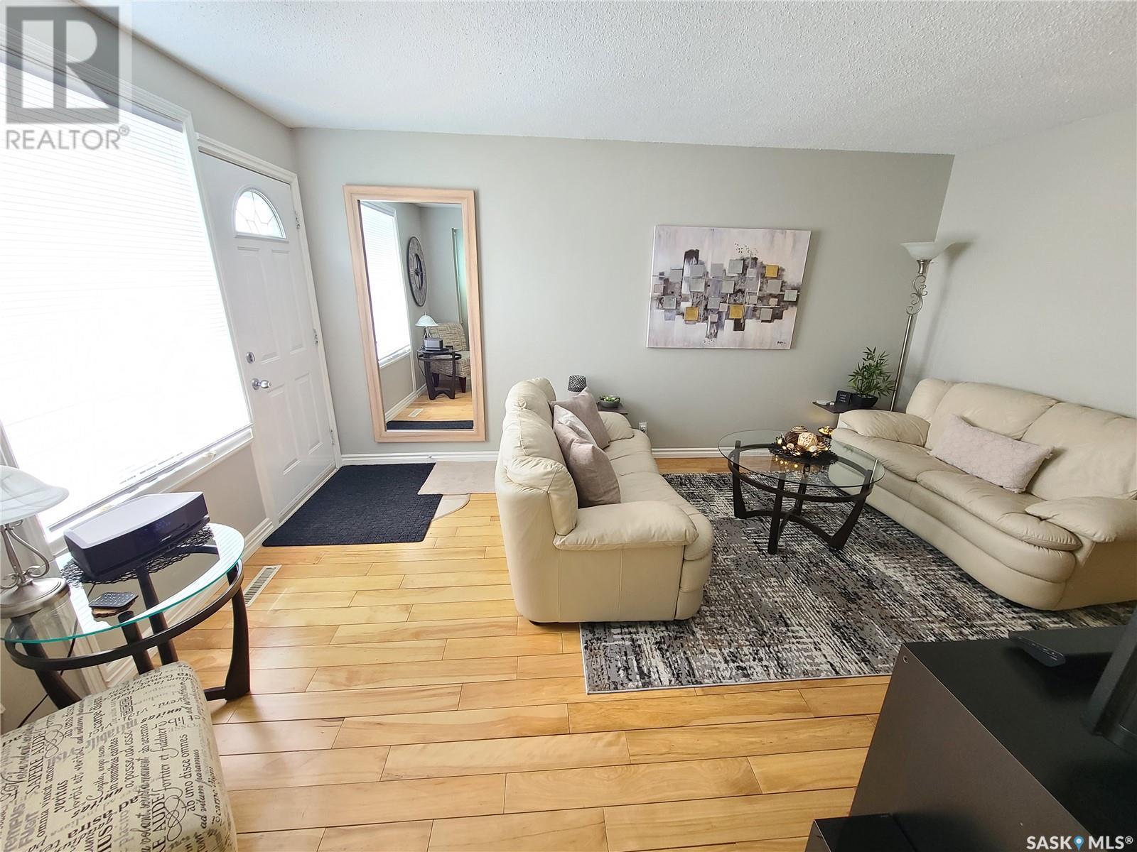 12 1292 Gordon Road, Moose Jaw, Saskatchewan  S6H 3E5 - Photo 3 - SK013490