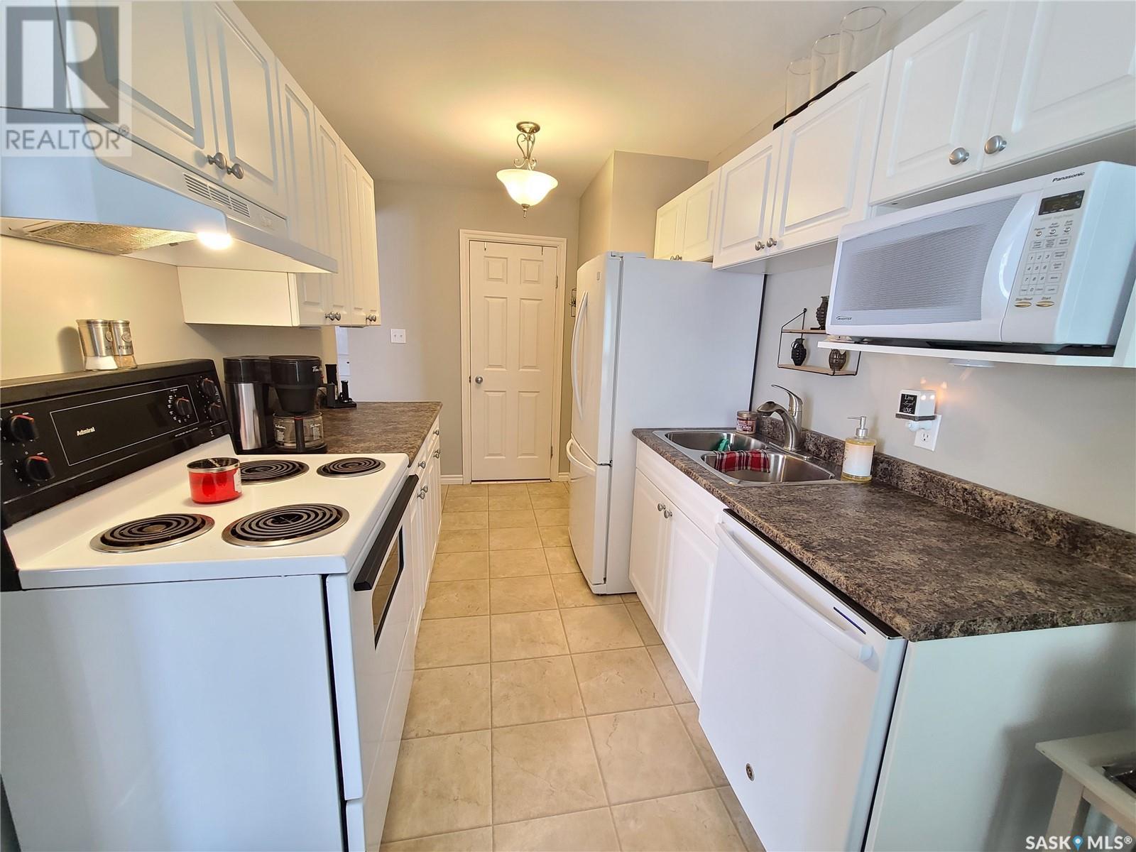 12 1292 Gordon Road, Moose Jaw, Saskatchewan  S6H 3E5 - Photo 6 - SK013490