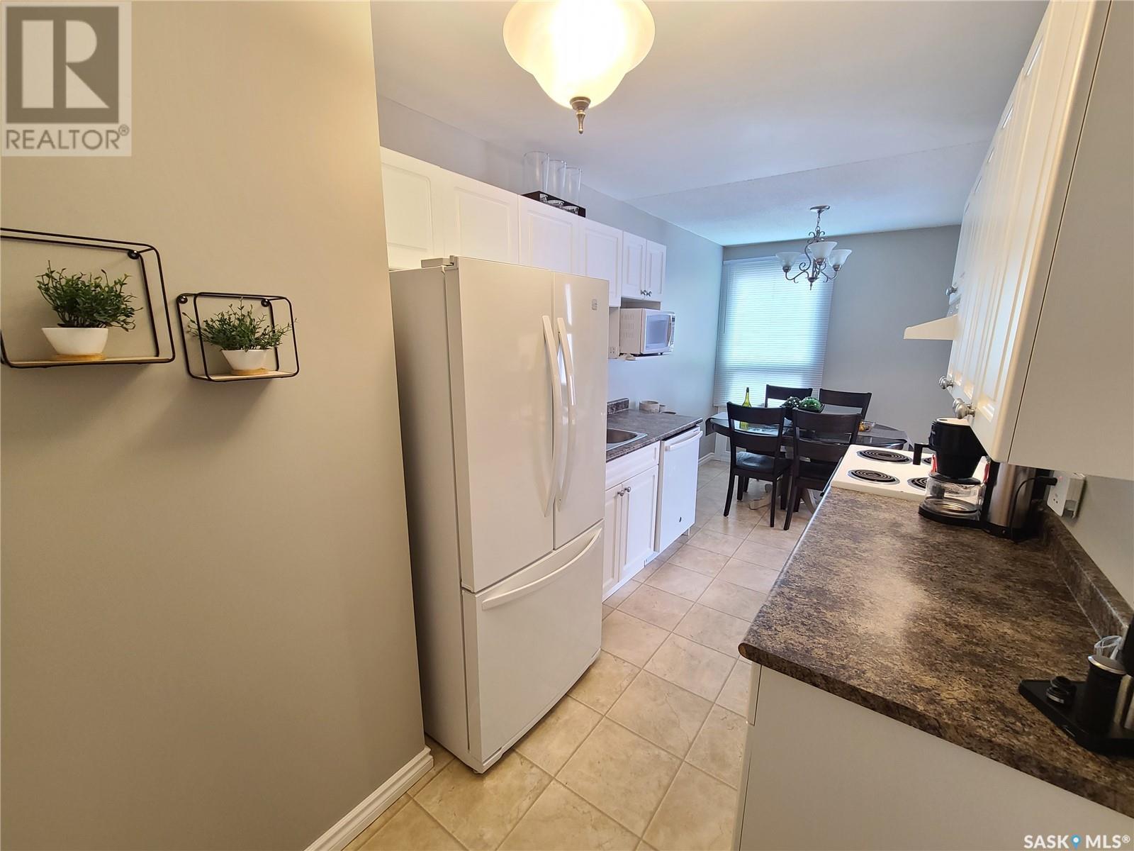 12 1292 Gordon Road, Moose Jaw, Saskatchewan  S6H 3E5 - Photo 9 - SK013490