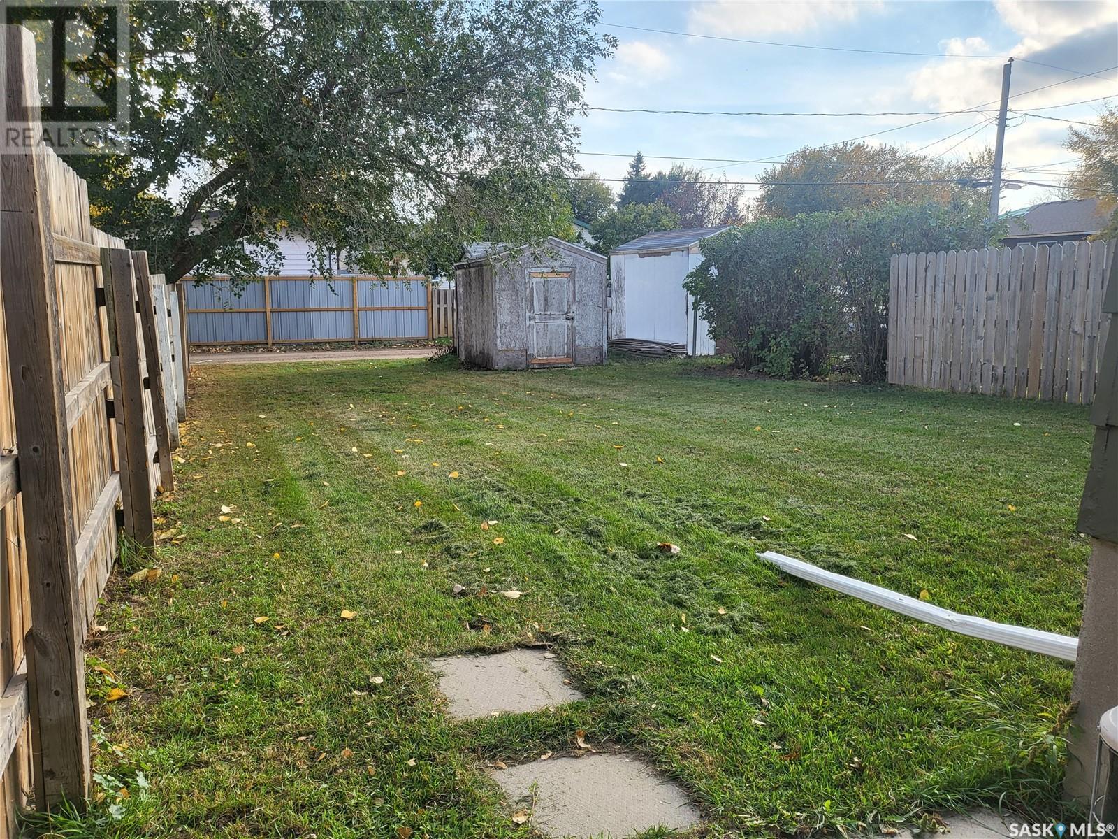 Property at 714 EDWARD PLACE image 3