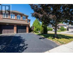 543 Heddle Crescent, Newmarket (Stonehaven-Wyndham), Ca