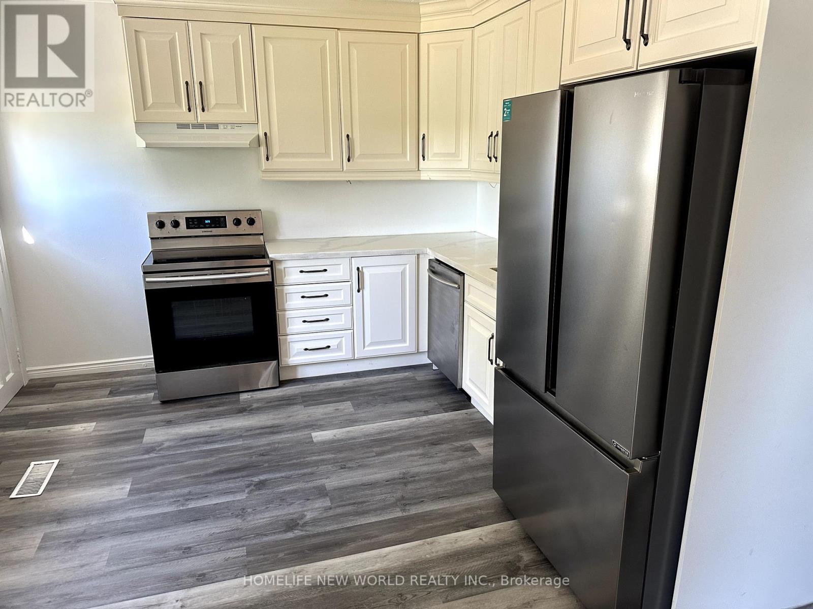 10346 Mccowan Road, Markham, Ontario  L3P 3J3 - Photo 6 - N12301123