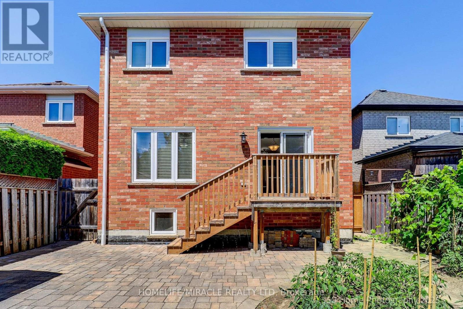 608 Driftcurrent Drive, Mississauga, Ontario  L4Z 4A4 - Photo 28 - W12301125