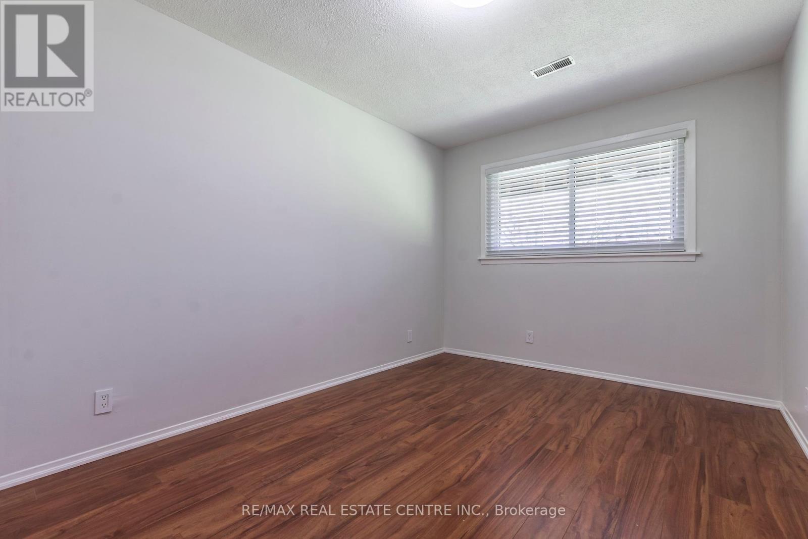 6353 Mcniven Road, Burlington, Ontario  L7P 0K1 - Photo 32 - W12301152