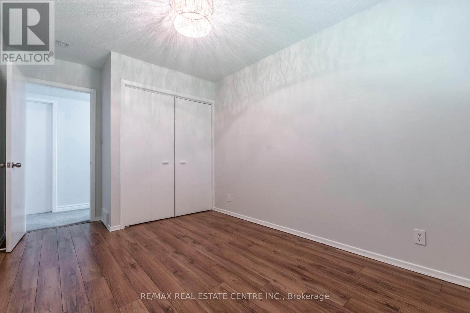 6353 Mcniven Road, Burlington, Ontario  L7P 0K1 - Photo 34 - W12301152
