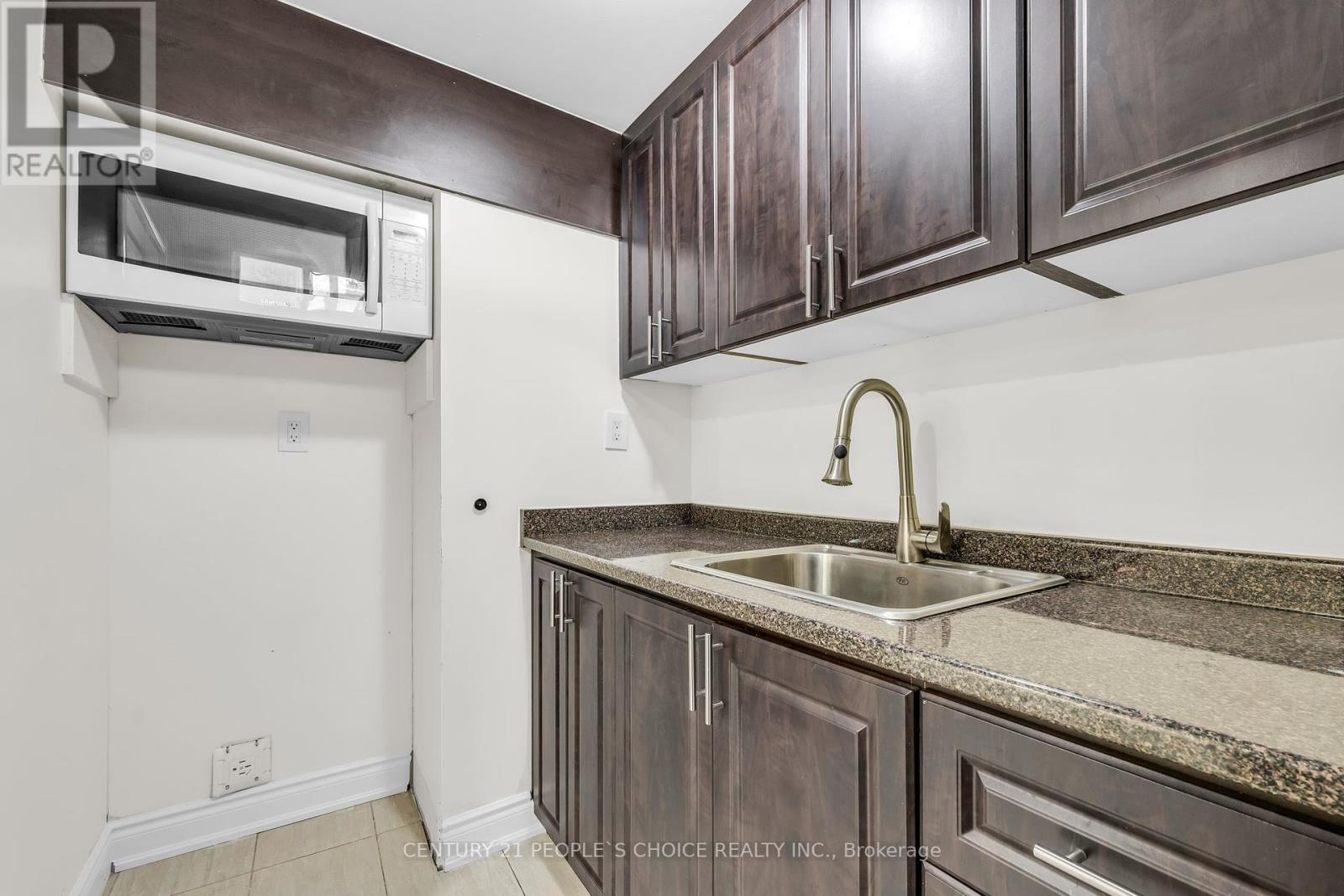 46 Studebaker Trail, Brampton, Ontario  L7A 3A5 - Photo 32 - W12301158