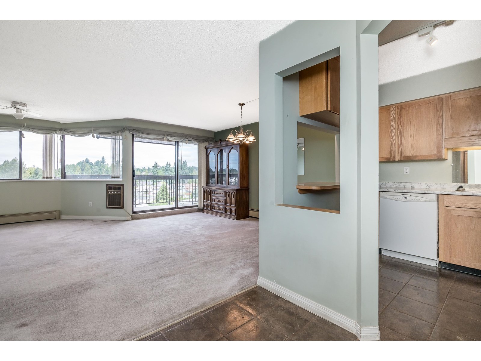 704 31955 Old Yale Road, Abbotsford, British Columbia  V2T 4N1 - Photo 3 - R3029528