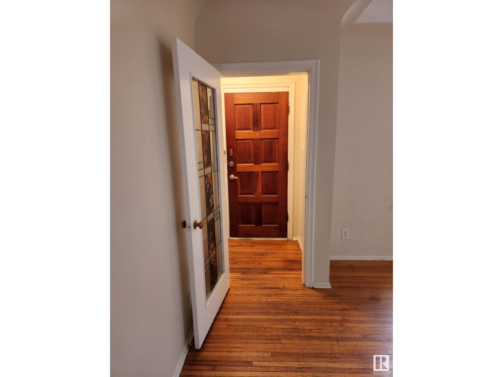 10215 138 St Nw Nw, Edmonton, Alberta  T5N 2H9 - Photo 3 - E4449104