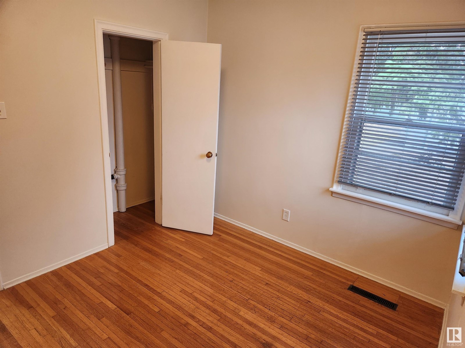 10215 138 St Nw Nw, Edmonton, Alberta  T5N 2H9 - Photo 19 - E4449104