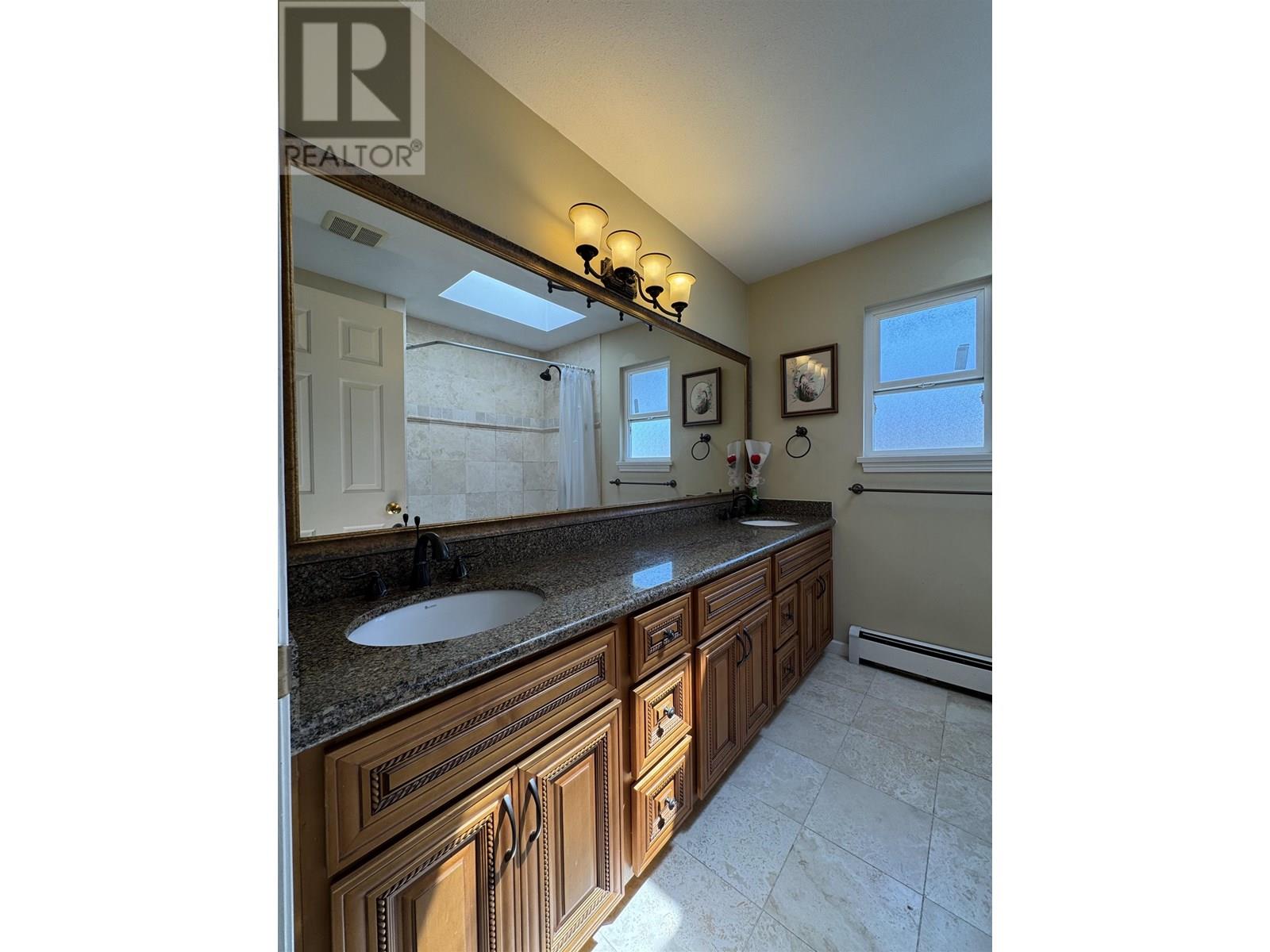 8519 French Street, Vancouver, British Columbia  V6P 4W3 - Photo 16 - R3029262