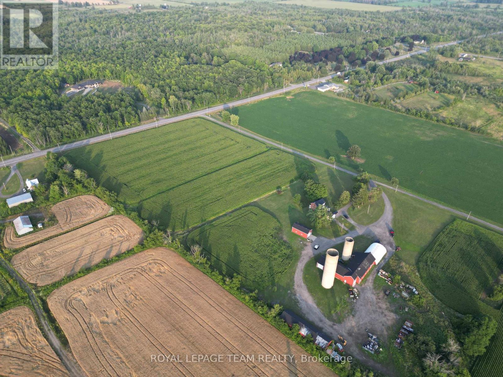 7904 Bank Street, Ottawa, Ontario K0A 2P0 - Photo 13 - X12233377