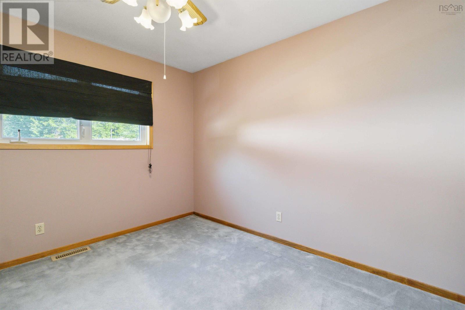 293 Kydd Street, Bridgewater, Nova Scotia  B4V 3H2 - Photo 18 - 202513723