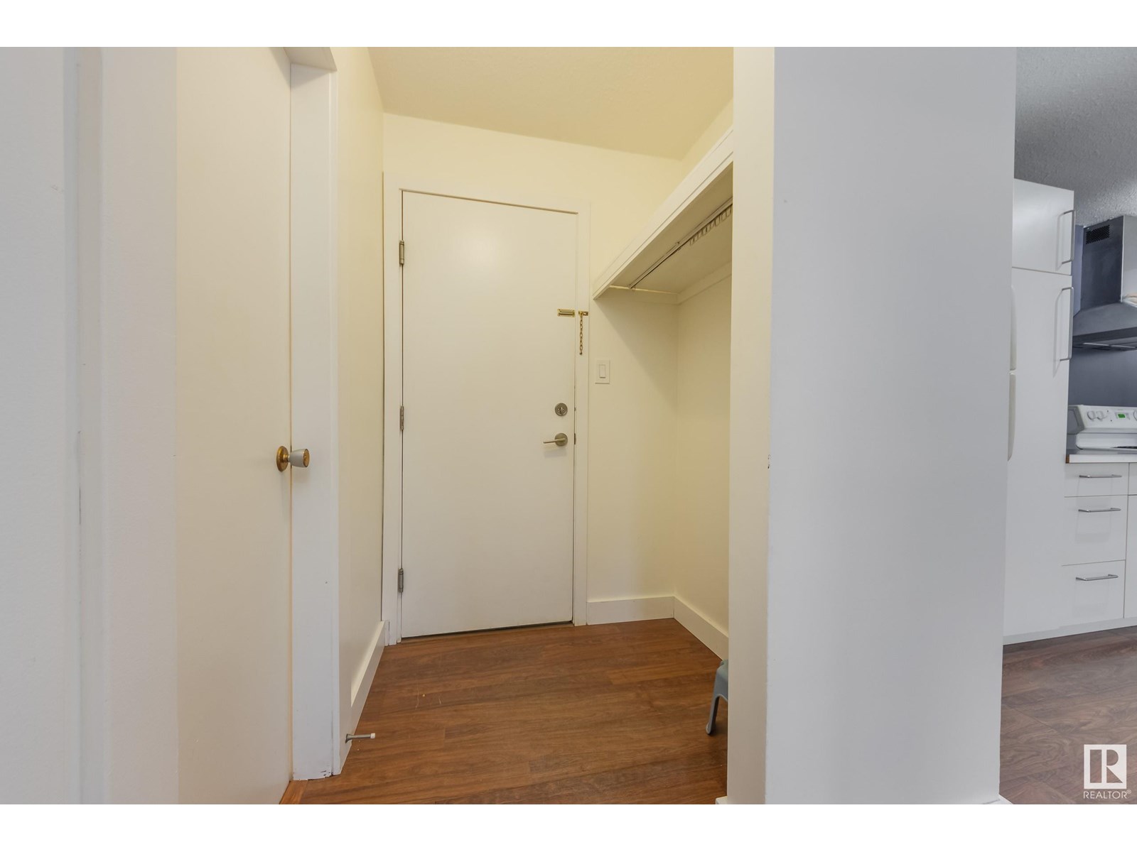 Property at #5 10015 83 AV NW image 5