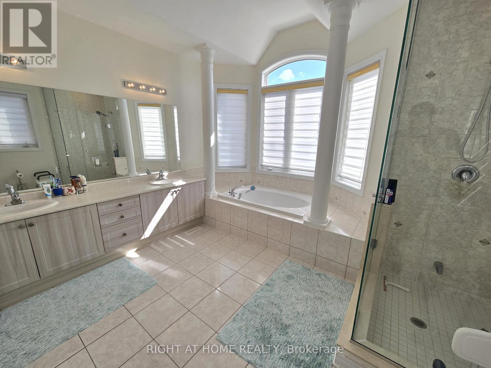 93 Oberfrick Avenue, Vaughan, Ontario  L6A 0N9 - Photo 28 - N12301167