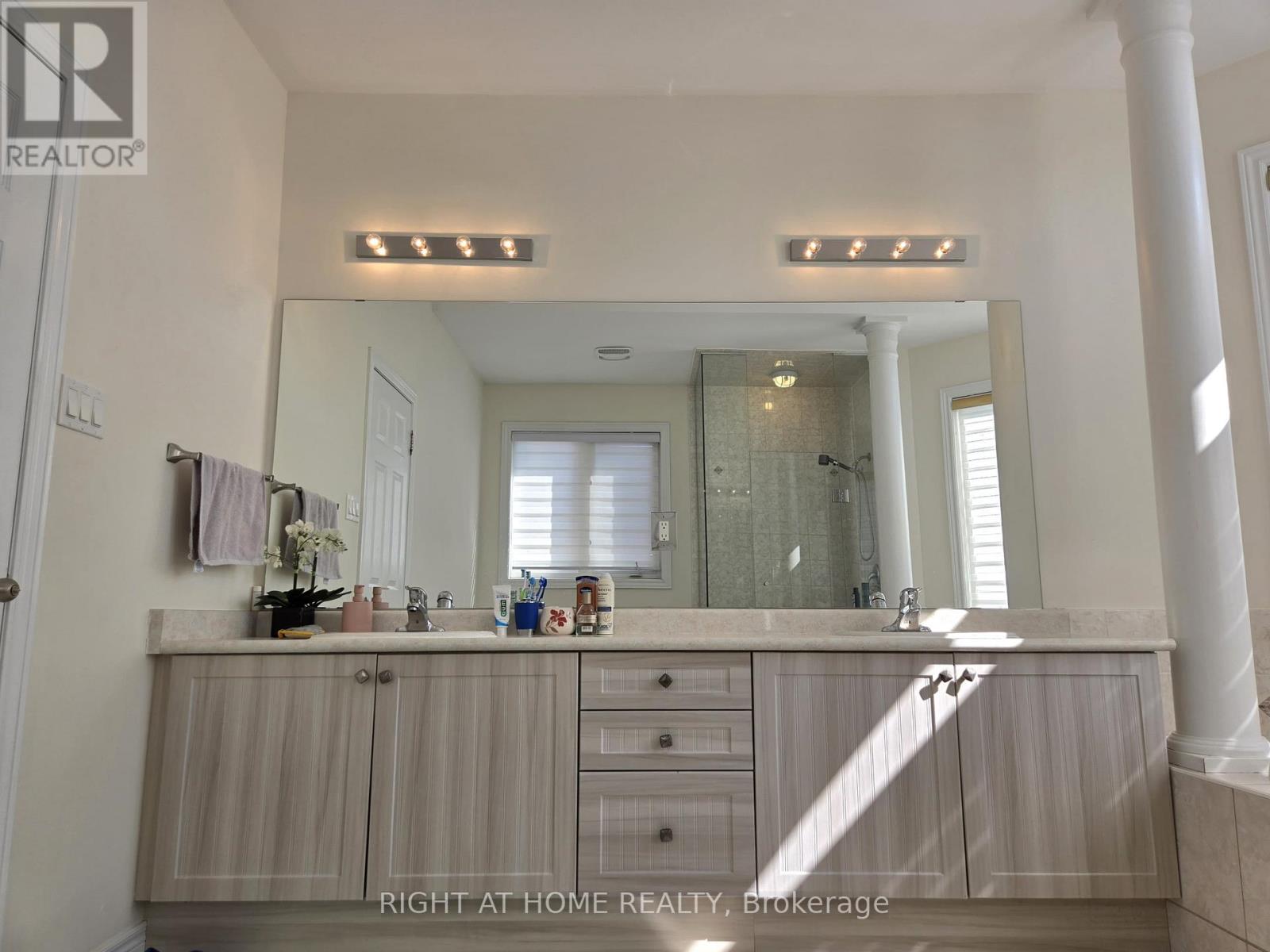 93 Oberfrick Avenue, Vaughan, Ontario  L6A 0N9 - Photo 29 - N12301167