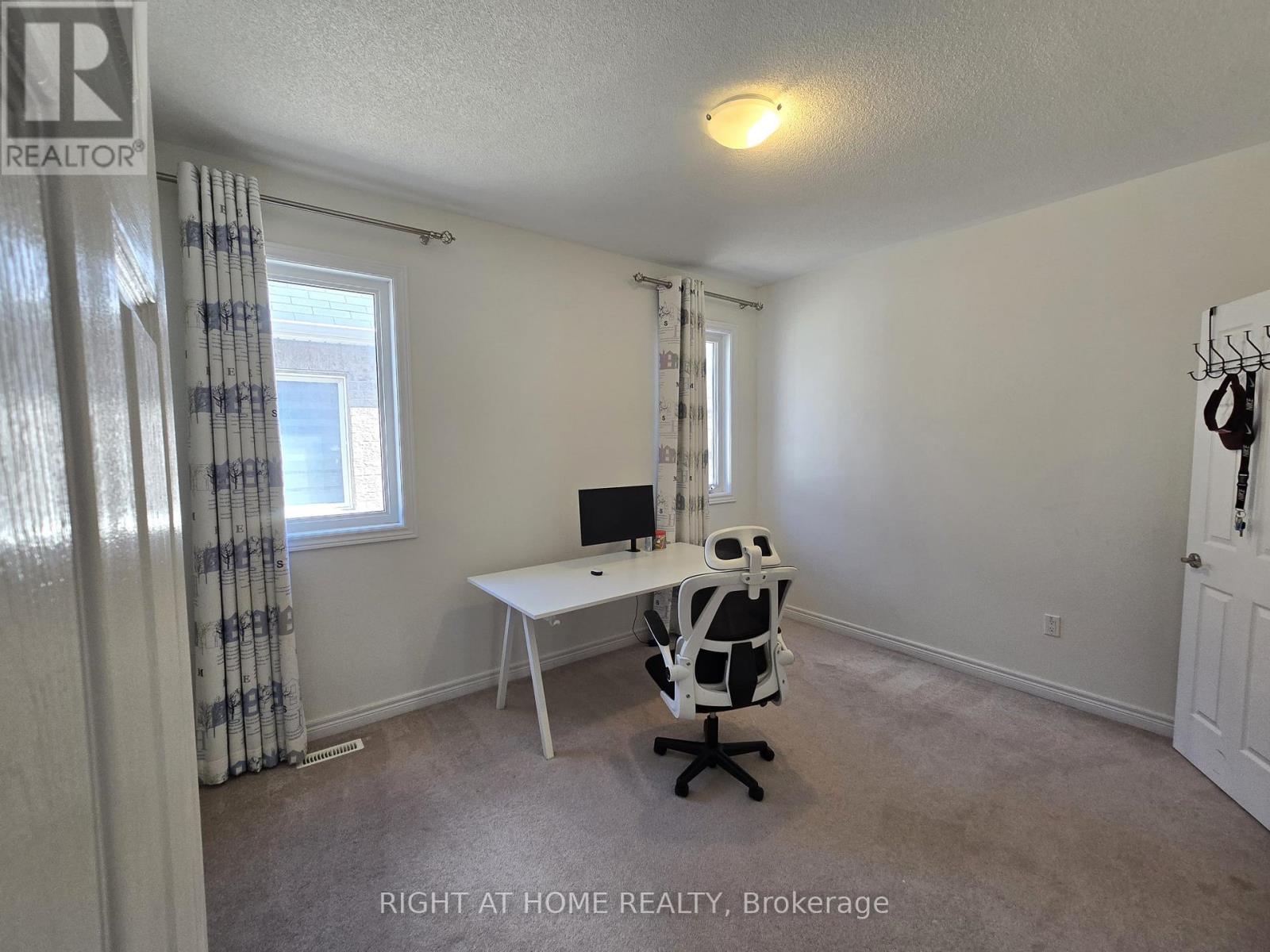 93 Oberfrick Avenue, Vaughan, Ontario  L6A 0N9 - Photo 31 - N12301167