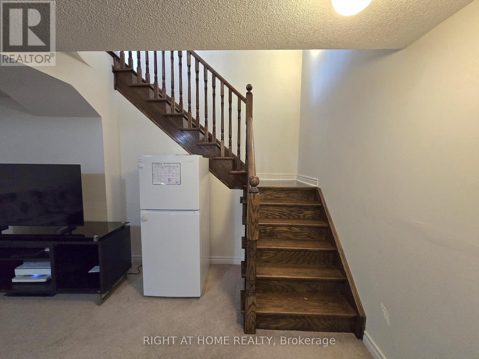 93 Oberfrick Avenue, Vaughan, Ontario  L6A 0N9 - Photo 40 - N12301167