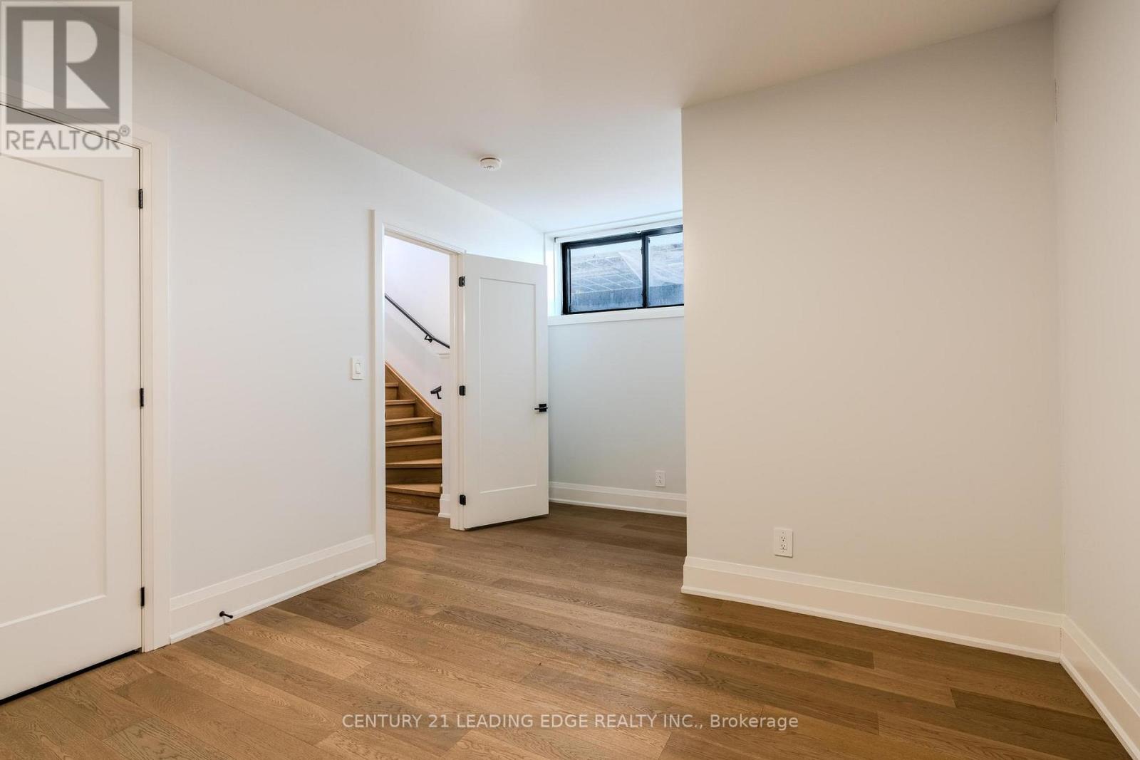 10 - 59 Charles Street, Newmarket, Ontario  L3Y 3V7 - Photo 13 - N12301180