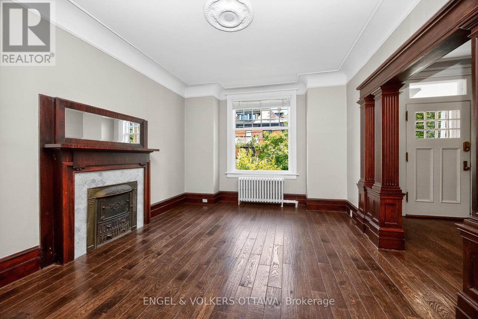 Property at 172 CARTIER STREET N image 5