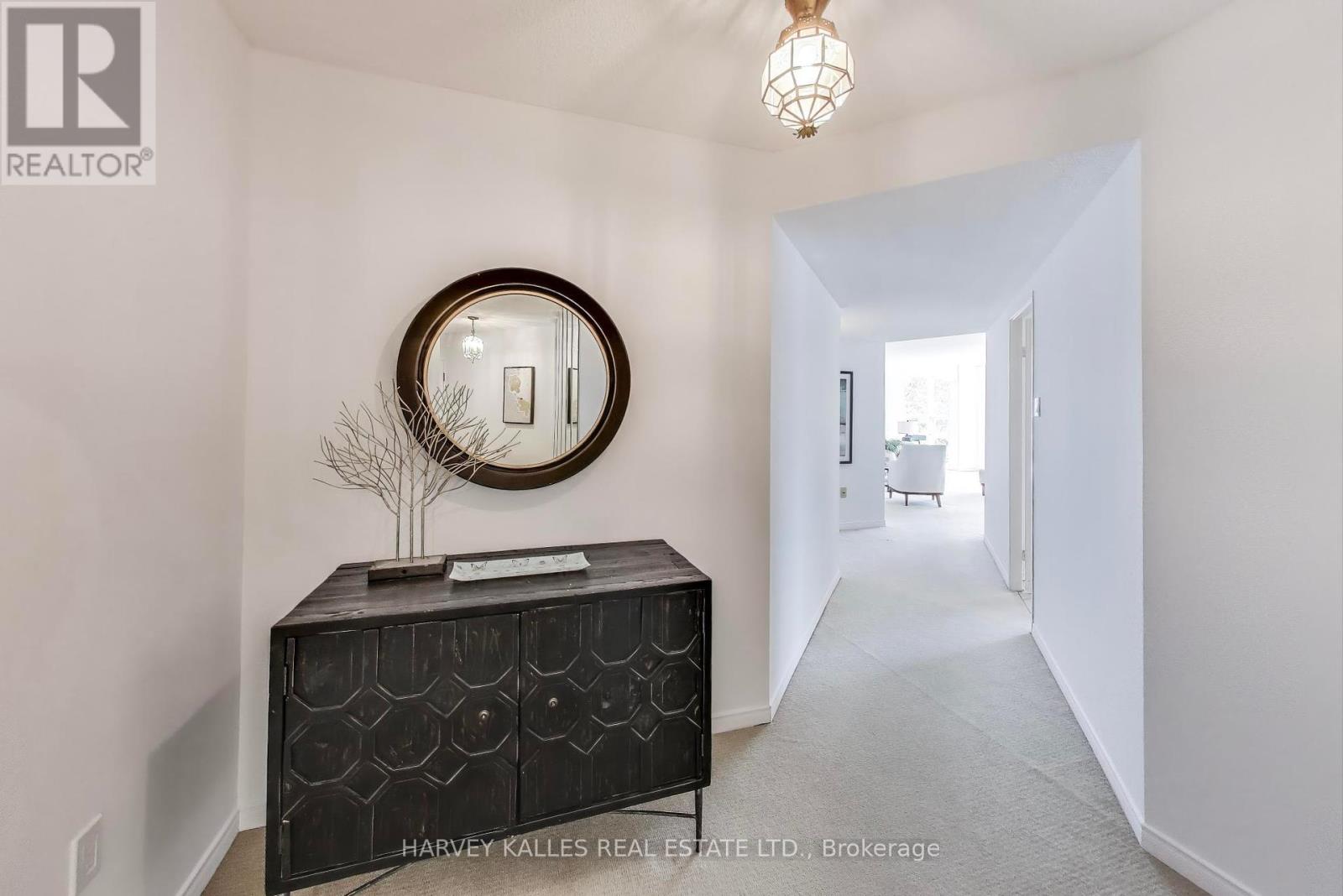 Property at 608 - 131 BEECROFT ROAD image 5