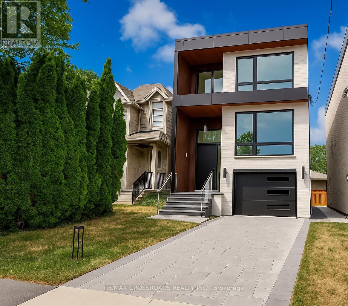 Property at 106 PARK STREET image 1