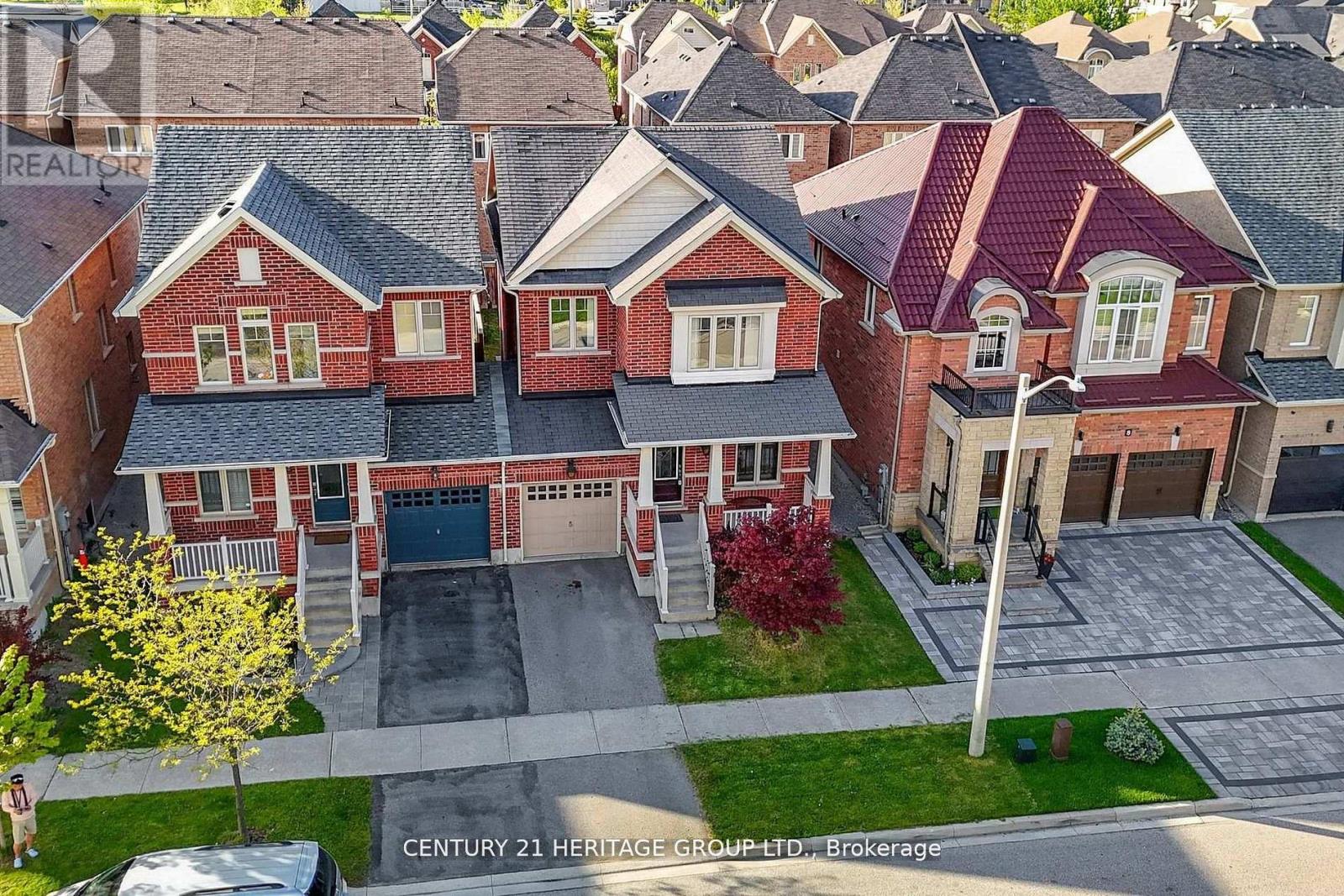 Property at 10 BETONY DRIVE image 2